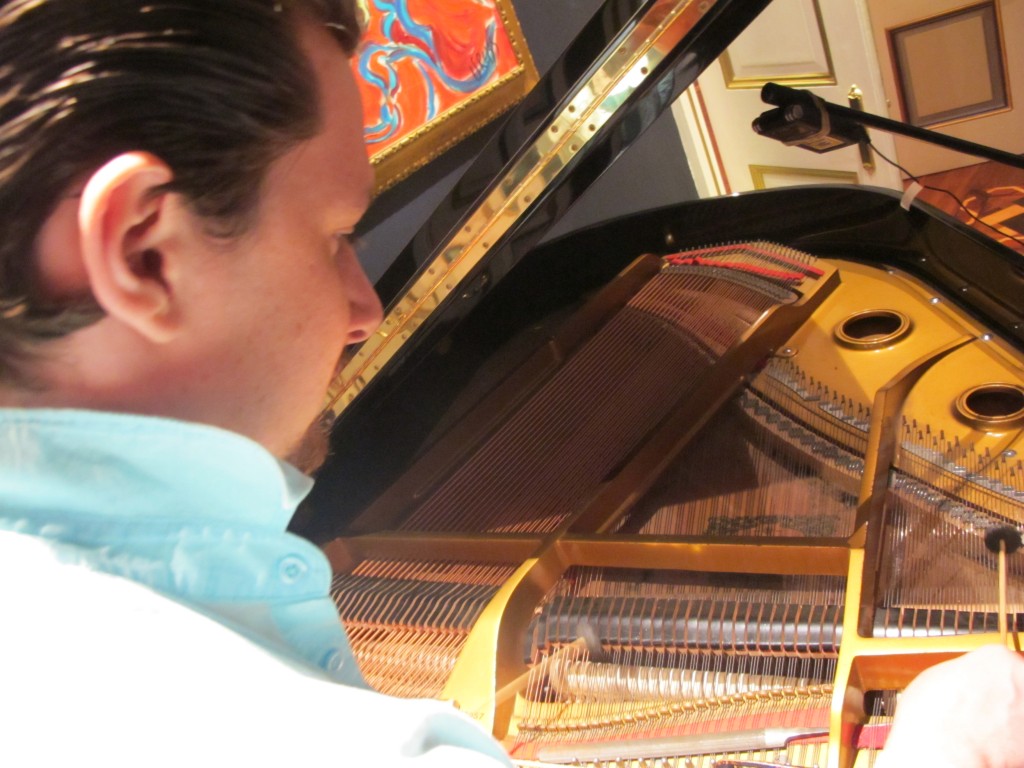 playing inside the piano